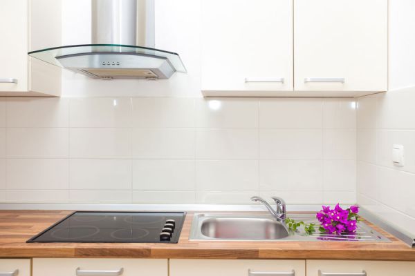 Pasos para limpiar el extractor de cocina. Cómo darle una limpieza periódica al extractor de la cocina. Pasos para limpiar el extractor de cocina. Cómo darle una limpieza periódica al extractor de la cocina.
