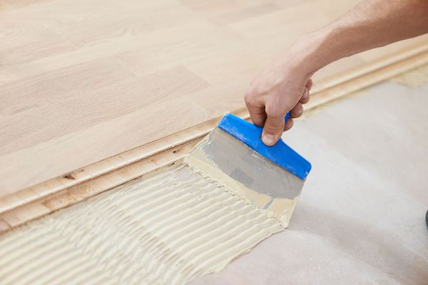 Guia para la colocación de pisos de parquet. Pasos para instalar suelos de parquet. Tips para colocar piezas de parquet Guia para la colocación de pisos de parquet. Pasos para instalar suelos de parquet. Tips para colocar piezas de parquet
