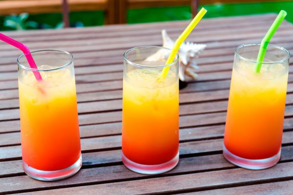 Cómo preparar tequila sunrise Cómo preparar tequila sunrise