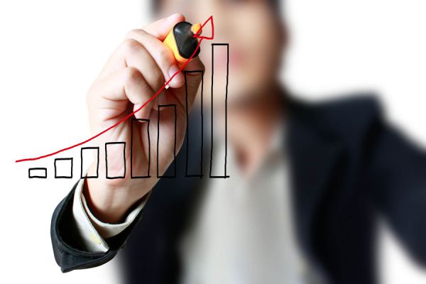 Cómo presentar una Idea o Sugerencia a tu Jefe. Qué debes hacer para presentarle una idea a tu jefe sin que se enoje Cómo presentar una Idea o Sugerencia a tu Jefe. Qué debes hacer para presentarle una idea a tu jefe sin que se enoje