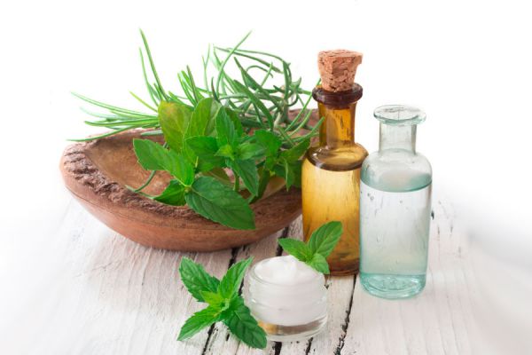 El uso de los cosméticos naturales El uso de los cosméticos naturales