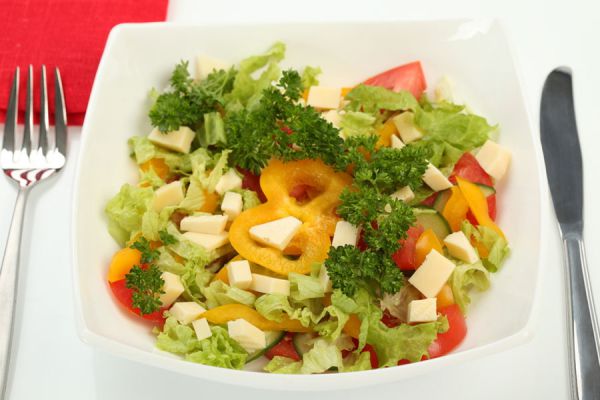 Recetas de ensaladas completas y rendidoras. Ensalada Tabuleh, Ensalada Nicoise, Ensalada Rusa, Ensalada Waldorf y salad party Recetas de ensaladas completas y rendidoras. Ensalada Tabuleh, Ensalada Nicoise, Ensalada Rusa, Ensalada Waldorf y salad party