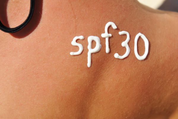 Claves para elegir un protector solar para tu tipo de piel. Cómo usar un protector solar.