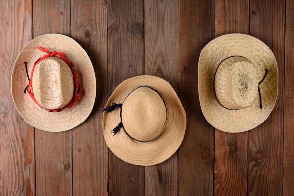 Como decorar paredes con sombreros. Ideas para usar sombreros en la decoración. Tips para decorar paredes con sombreros. Usa sombreros para decorar Como decorar paredes con sombreros. Ideas para usar sombreros en la decoración. Tips para decorar paredes con sombreros. Usa sombreros para decorar