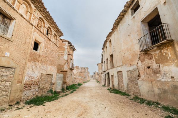 Las mejores casas embrujadas de España. Sitios para hacer turismo de terror en españa. Sitios embrujados para visitar en españa Las mejores casas embrujadas de España. Sitios para hacer turismo de terror en españa. Sitios embrujados para visitar en españa