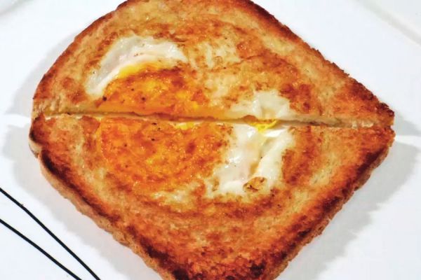 Cómo hacer tostadas rellenas con huevo para el desayuno. Tostadas rellenas con huevo. Ingredientes para hacer tostadas con huevo Cómo hacer tostadas rellenas con huevo para el desayuno. Tostadas rellenas con huevo. Ingredientes para hacer tostadas con huevo