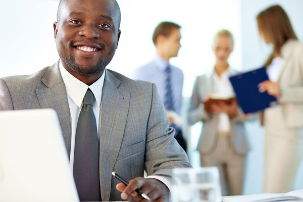 Tips para destacar en el trabajo. Cómo lograr que te reconozcan en tu trabajo. Tips para ser reconocidos en la oficina Tips para destacar en el trabajo. Cómo lograr que te reconozcan en tu trabajo. Tips para ser reconocidos en la oficina