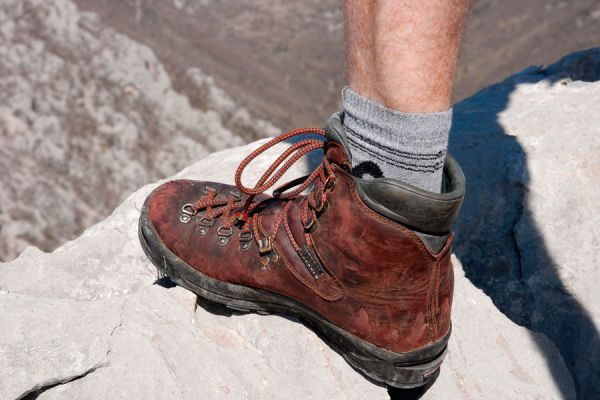 Cómo elegir el calzado para ir de viaje. Tips para escoger el calzado para llevar a un viaje. Qué zapatos llevar a un viaje? Cómo elegir el calzado para ir de viaje. Tips para escoger el calzado para llevar a un viaje. Qué zapatos llevar a un viaje?