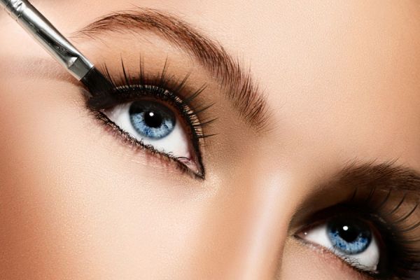 Claves para elegir un delineador de ojos. Tips para elegir y aplicar el delineador de ojos. Cómo elegir el delineador de ojos perfecto Claves para elegir un delineador de ojos. Tips para elegir y aplicar el delineador de ojos. Cómo elegir el delineador de ojos perfecto