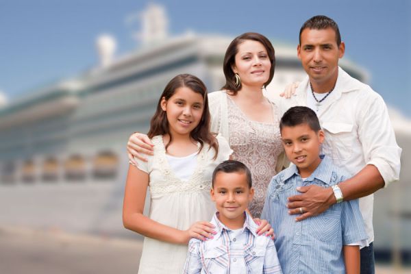 Consejos para hacer un viaje en crucero con niños. Tips para que los niños disfruten de un crucero. Vacaciones en crucero con niños