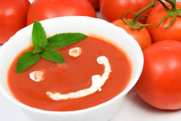Cómo preparar sopa casera de tomates. Cómo hacer sopa de tomates en casa. Ingredientes y preparación de la sopa casera de tomates Cómo preparar sopa casera de tomates. Cómo hacer sopa de tomates en casa. Ingredientes y preparación de la sopa casera de tomates