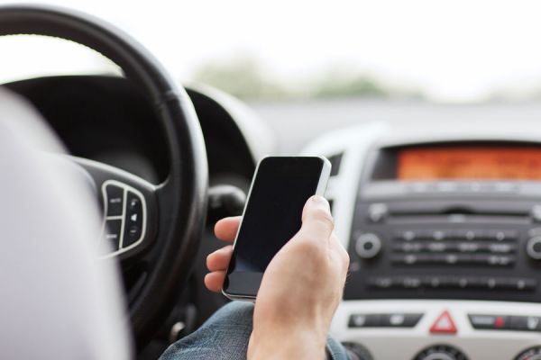 Las mejores aplicaciones útiles para conductores. Apps para iphone útiles para conductores. Apps útiles sobre coches para iphone.