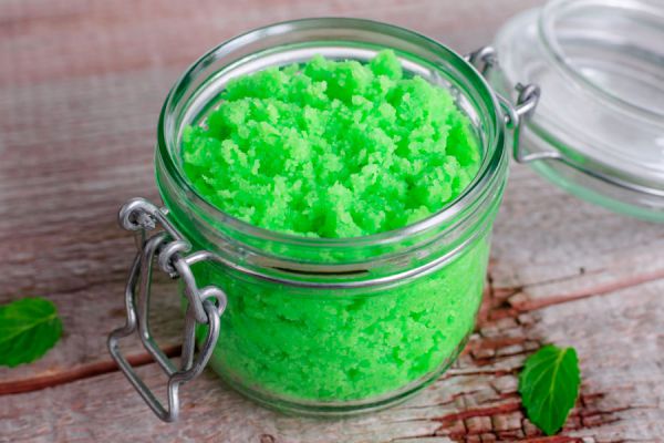 Cómo preparar productos de belleza caseros. Productos de belleza caseros a base de menta dulce. Recetas de productos de belleza a base de menta Cómo preparar productos de belleza caseros. Productos de belleza caseros a base de menta dulce. Recetas de productos de belleza a base de menta