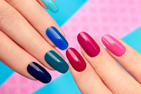 Guía para pintarse las uñas. Consejos para aprender a pintarse las uñas. Cómo pintar las uñas fácilmente. Guía para pintarse las uñas. Consejos para aprender a pintarse las uñas. Cómo pintar las uñas fácilmente.