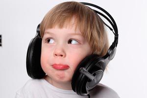 Cómo saber si un niño tiene problemas de audición