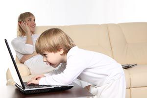Cómo educar a los hijos con juegos de computadora (prioridades y organización)