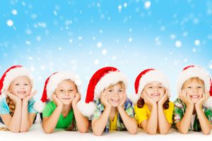 Ideas para entretener a los más chicos en navidad. Cómo divertir a los niños en nochebuena y navidad