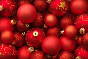 Ideas para renovar las viejas bolas de Navidad. Decora los viejos adornos navideños