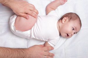 Cómo detectar problemas de Cadera en los Bebés. Displasia o luxación de cadera en bebés