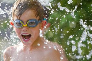 Ideas para Entretener a los Niños en los Días de Calor. Como jugar y entretener a los niños en verano