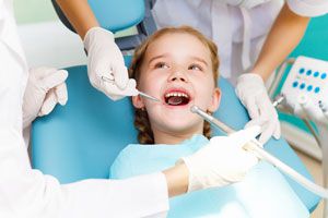 Las visitas al odontólogo desde niños