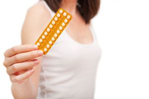 Ilustración de Cómo tomar las pastillas anticonceptivas