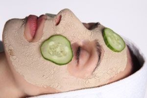 Ilustración de Cómo hacer mascarillas para el acné