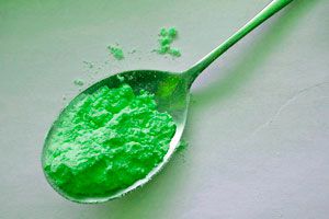 Beneficios y formas de consumir alga espirulina. Propiedades y beneficios del consumo de alga espirulina. Cómo comer alga espirulina