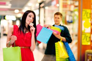 Consejos para evitar las compras compulsivas. Tips para no comprar compulsivamente en Navidad. No hagas compras compulsivas a fin de año
