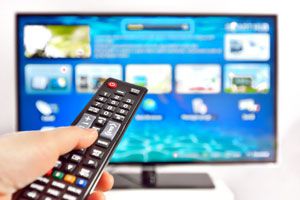 Cómo transformar tu televisor en un Smart Tv. Alternativas para transformar el televisor en un smart tv. Herramientas para convertir un tv en smart tv