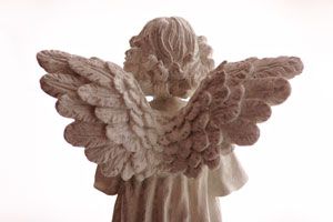 Conoce las jerarquías de los ángeles. Los tipos de ángeles y sus jerarquías. Diferencias entre angeles, querubines y otros seres espirituales