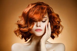 Cómo acentuar el cabello rojizo naturalmente. Métodos para acentuar el cabello pelirrojo de forma natural. Ingredientes para acentuar el pelirrojo