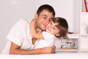 ¿Cómo es la relación del padre con su hija cuando es niña? ¿Cómo es la relación del padre con su hija cuando es niña?