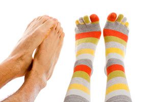 Causas de los pies fríos. Por qué se producen los pies fríos. Trastornos y enfermedades que producen pies fríos