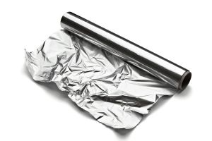 Usos del papel de aluminio. Ideas para reutilizar papel de aluminio. Cómo aprovechar el papel de aluminio