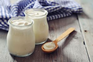 Ilustración de Cómo hacer Yogurt Griego: Tips y Preguntas Frecuentes
